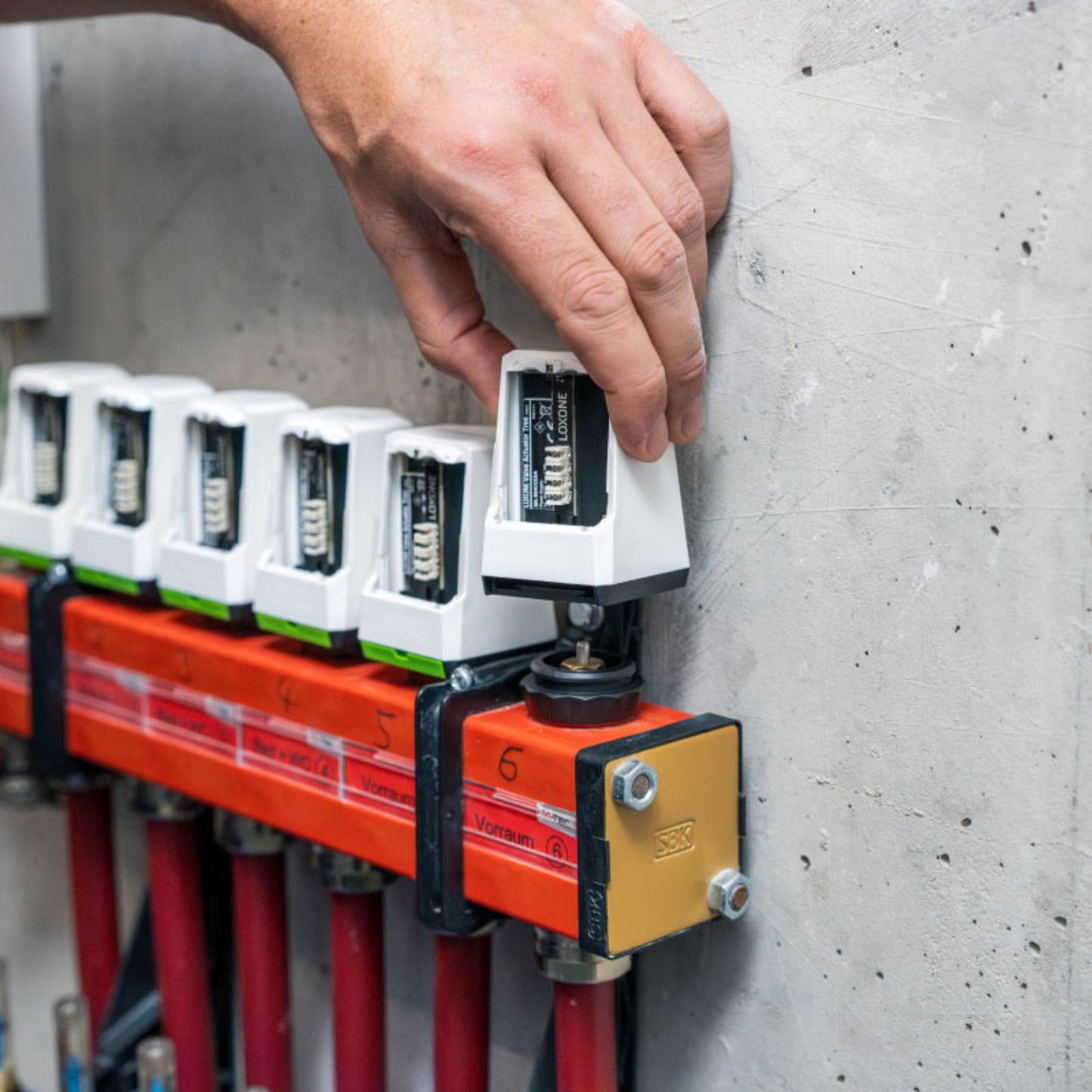 LOXONE Stellantrieb Tree